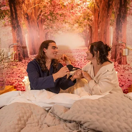 Apartment Just A Dream *